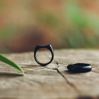 檀木猫耳戒指